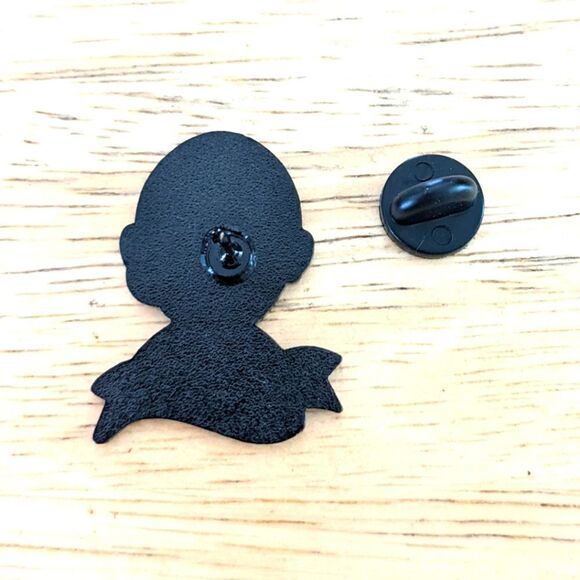 $5 Item! NWT Ruth Bader Ginsburg "I Dissent" Enamel Pin - Picture 2 of 6